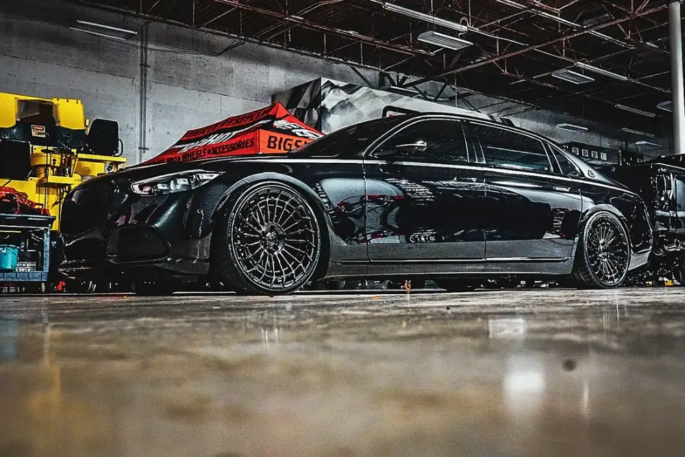 Grille and badge blackout by Big Shot Rides