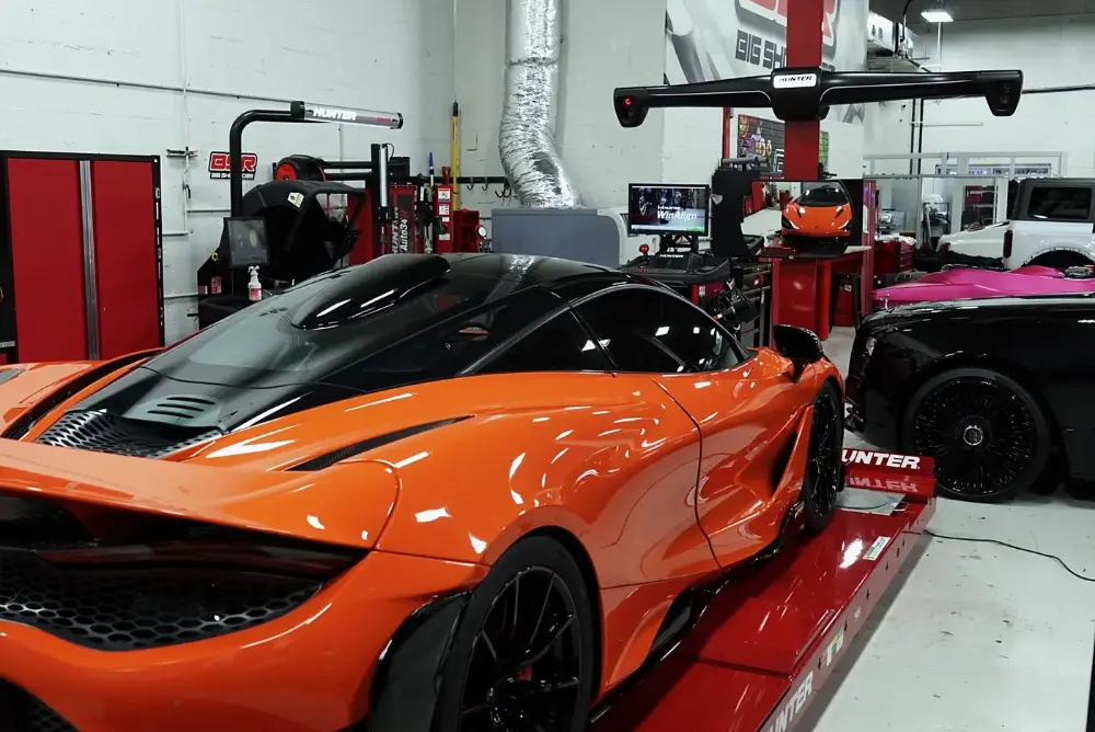 Hunter Hawkeye alignment on custom suspension build at Big Shot Rides