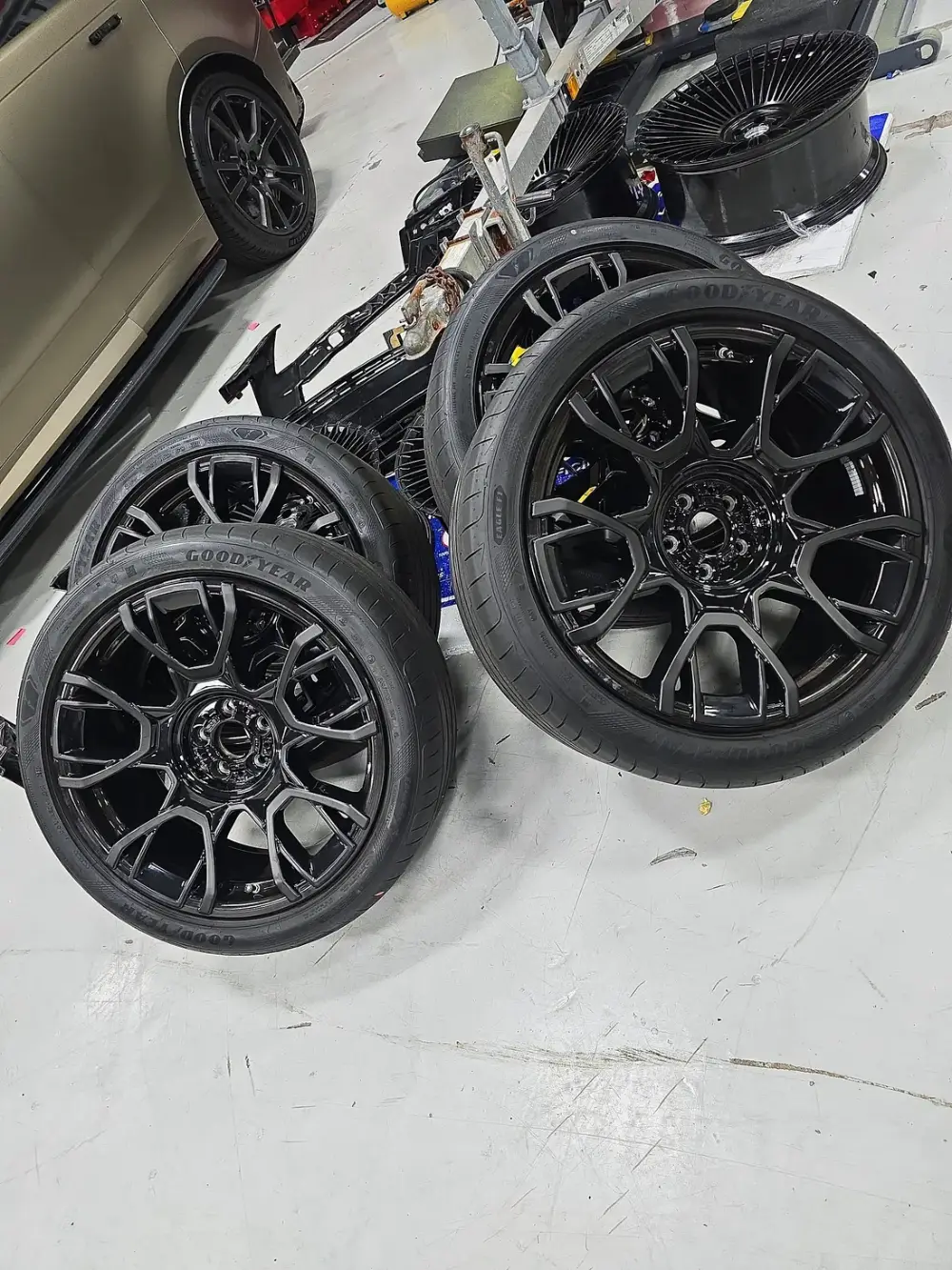 Tire mounting and balancing at Big Shot Rides